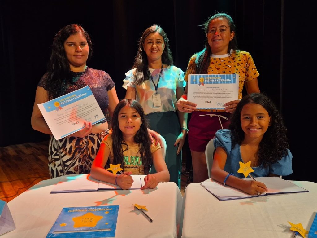 Alunos do Criar Sesc produzem seus próprios livros em projeto literário